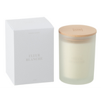 Jolipa Duftkerze Fleur Blanche im Milchglasbehälter mit Holzdeckel und weißer Geschenkbox von J-Line