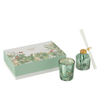Jolipa Walk in the Woods Geschenkset Grün mit Duftkerze und Reed Diffuser in botanischer Geschenkbox