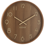 Runde Wanduhr aus dunklem MDF-Holz mit goldenen Ziffern und Zeigern, Aufschrift „o'clock", J-Line Design