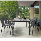 Moderne Gartenmöbel Set: Tinto Preto schwarzer Esstisch mit 6 Stühlen auf Terrasse