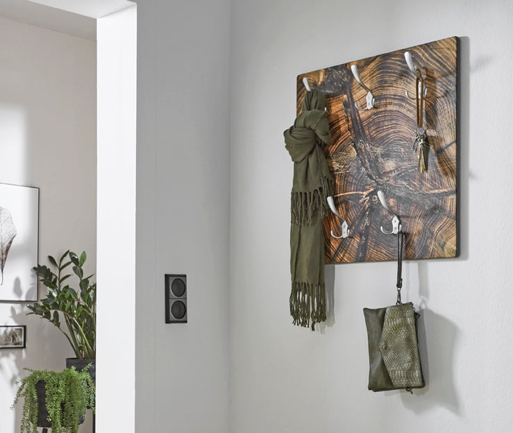 HAKU Möbel Wandgarderobe aus MDF Motiv Baumscheibe in Braun