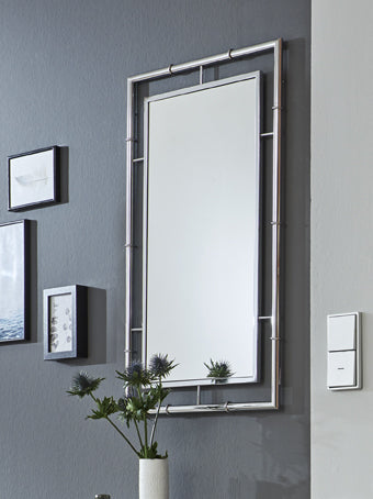 HAKU Möbel Spiegel aus Metall mit Spiegel in Silber