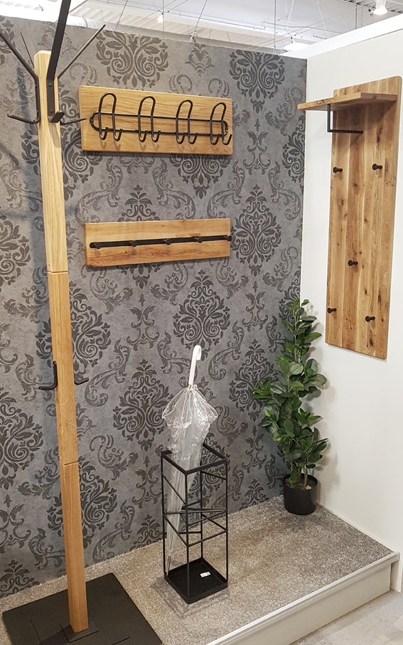 HAKU Möbel Wandgarderobe aus Massivholz in Braun 60 x 6 x 15 cm