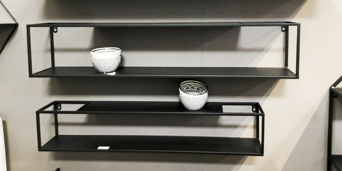 HAKU Möbel Wandregal aus Metall in Schwarz