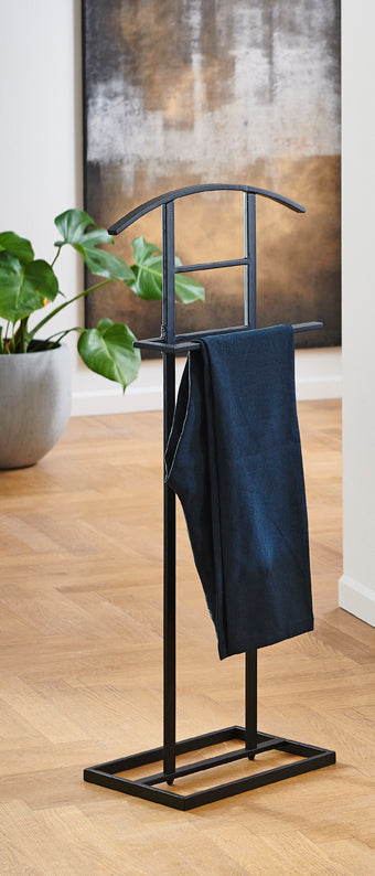 HAKU Möbel Herrendiener aus Metall in Schwarz 45 x 26 x 101 cm
