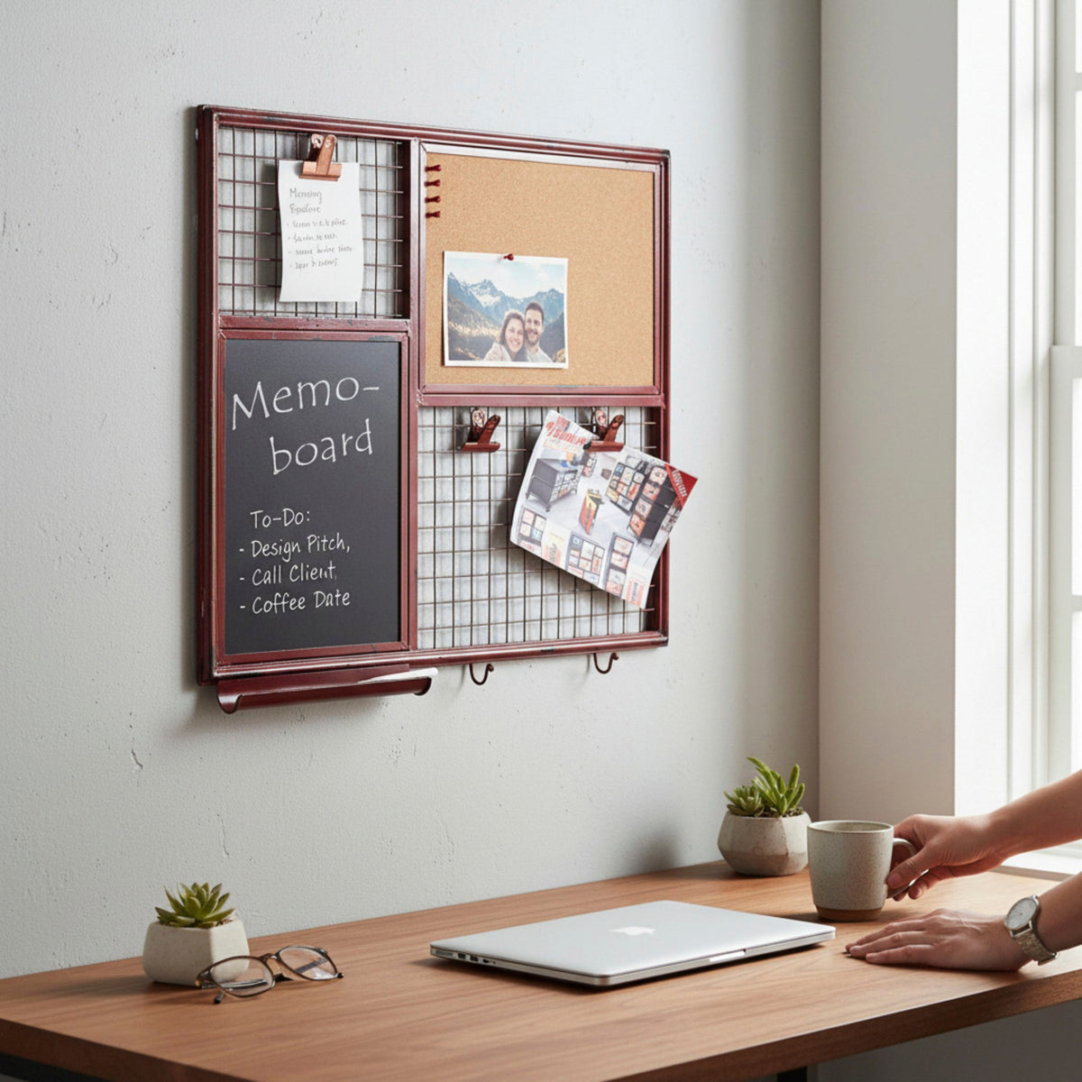 HAKU Möbel Memoboard aus Metall in Rot