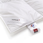 Sleepline Daunen-Duvet Clima Outlast Light in Weiss mit Outlast-Technologie-Label für optimales Schlafklima