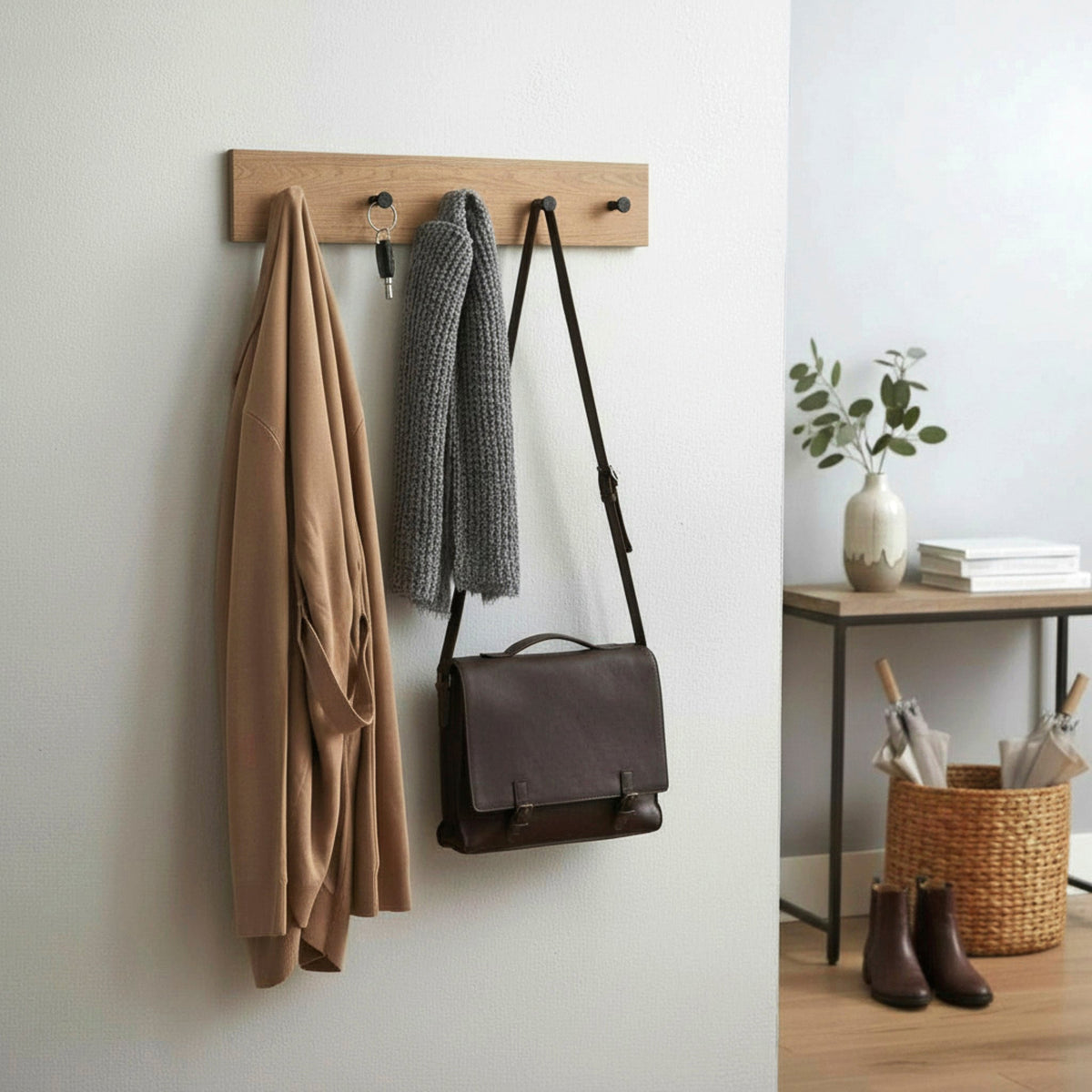 HAKU Möbel Garderobenleiste aus MDF kratzbeständig in Braun B 35-60 cm H 12 cm, 60 x 5 cm, H 12 cm in Eiche, Schwarz