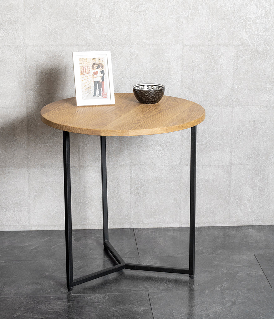 HAKU Möbel Beistelltisch aus Massivholz Füsse höhenverstellbar in Braun 50 x 52 cm