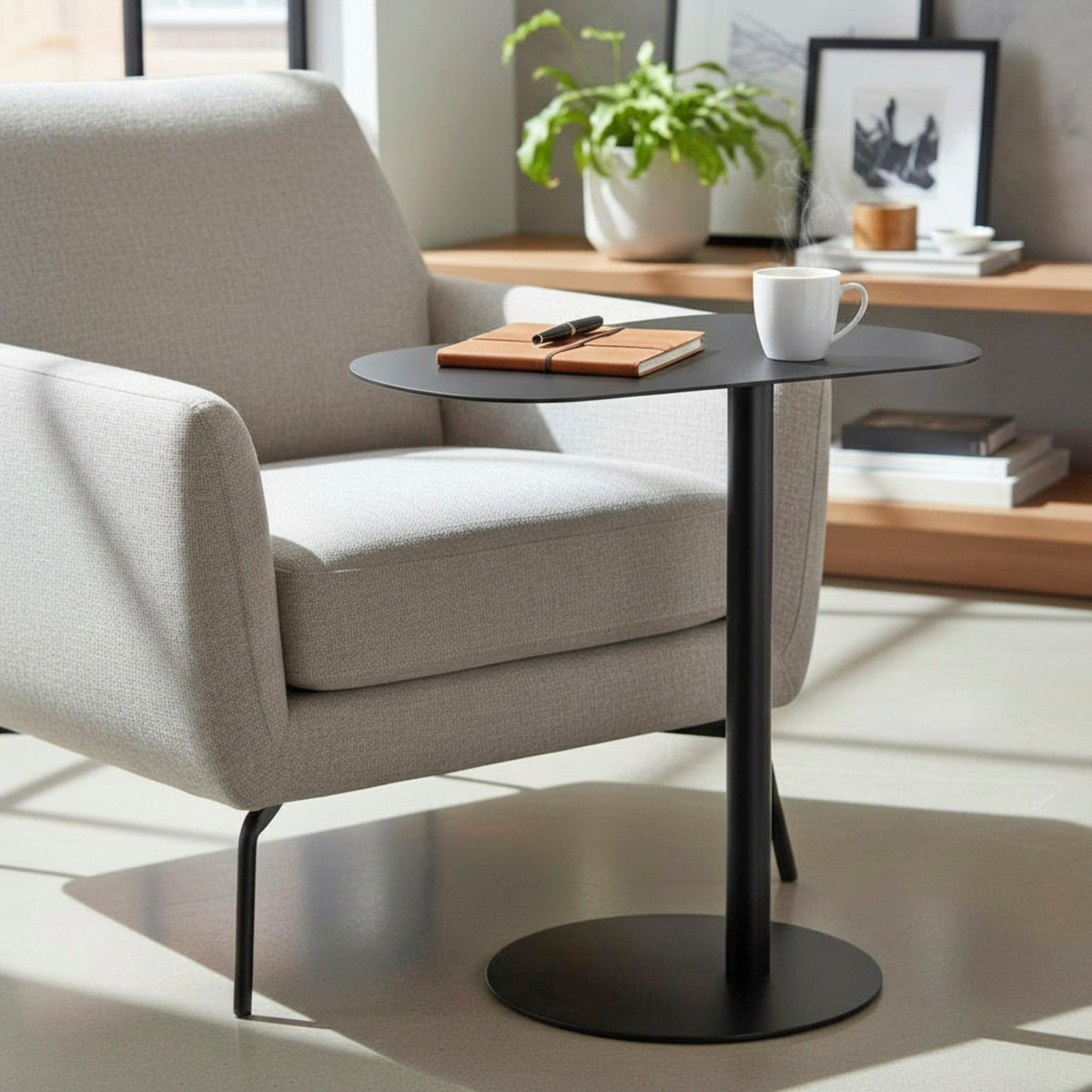 HAKU Möbel Beistelltisch aus Metall massiv 53 x 38 x 60 cm in Schwarz