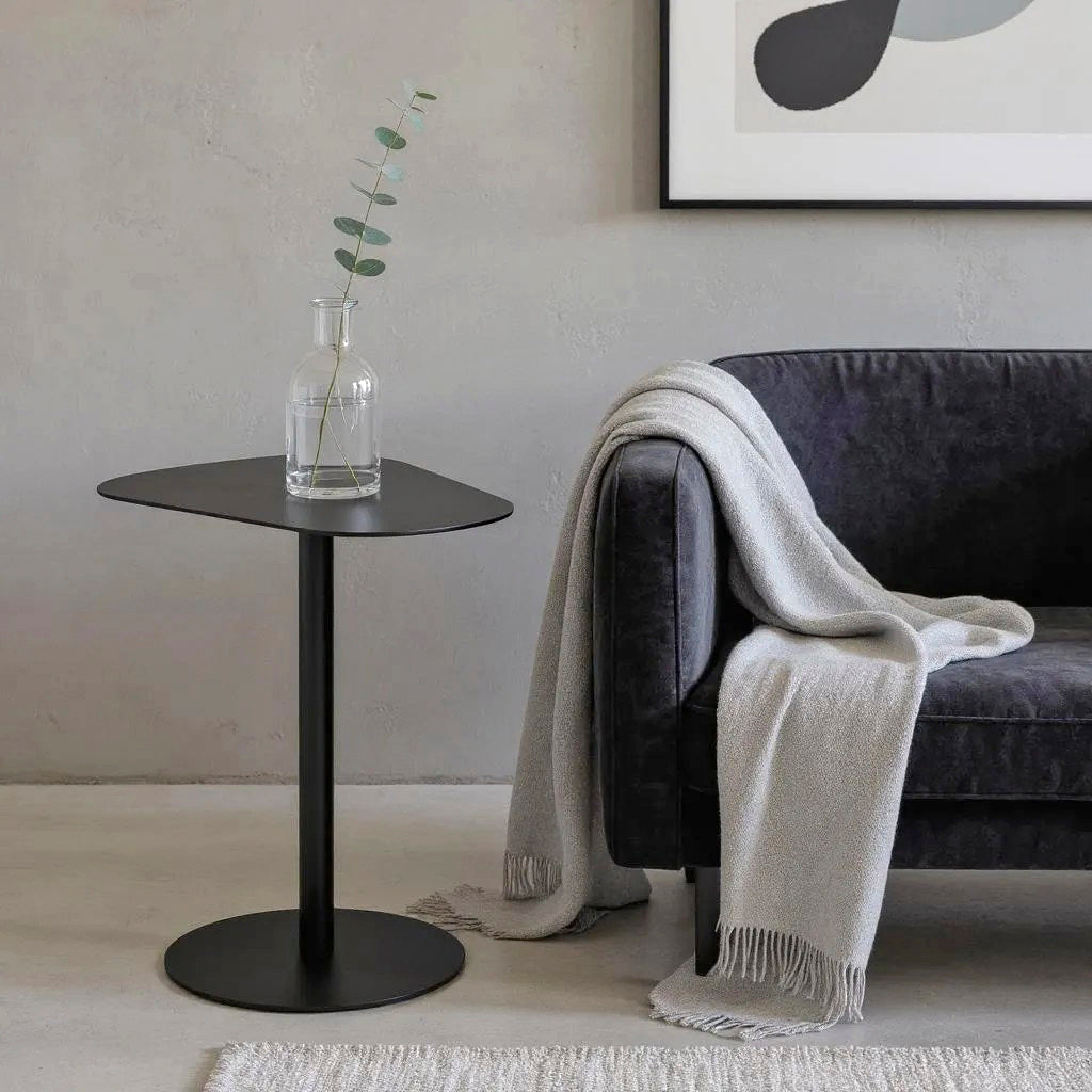 HAKU Möbel Beistelltisch aus Metall massiv 53 x 38 x 60 cm in Schwarz
