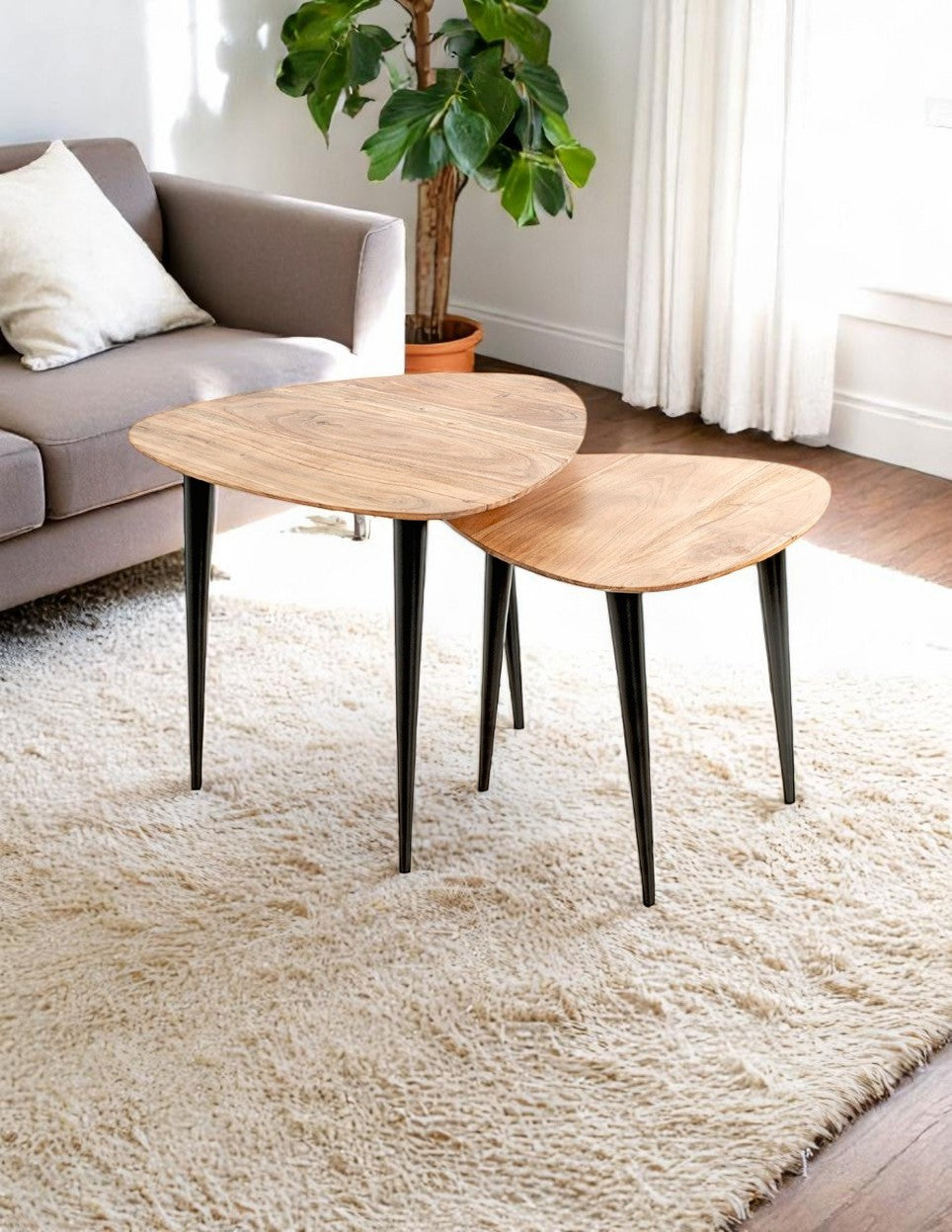 HAKU Möbel Beistelltisch aus Massivholz Schweizer Kante in Braun B 46-55 cm H 41-46 cm, 46 x 46 cm, H 41 cm