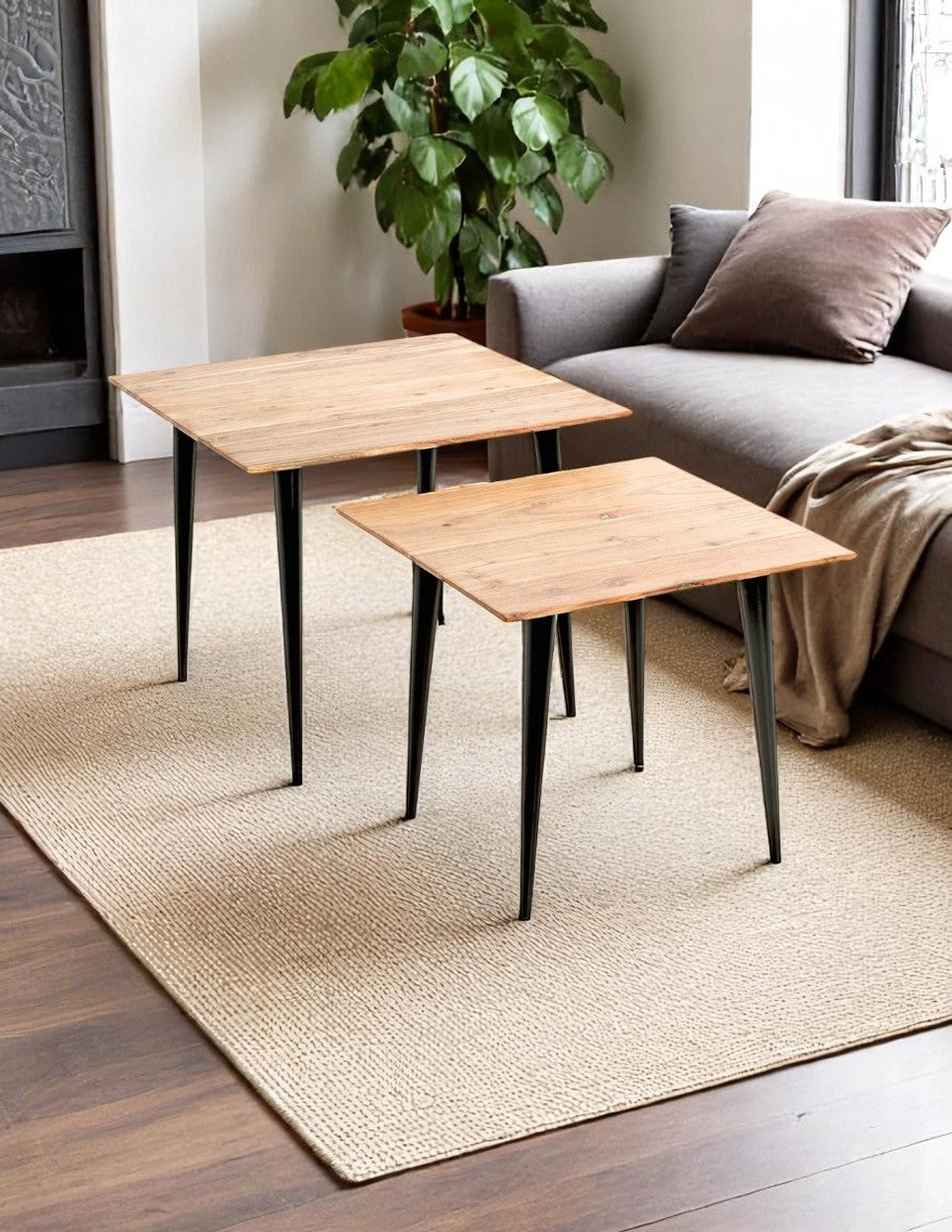 HAKU Möbel Beistelltisch aus Massivholz Schweizer Kante in Braun B 46-55 cm H 41-46 cm, 55 x 55 cm, H 46 cm