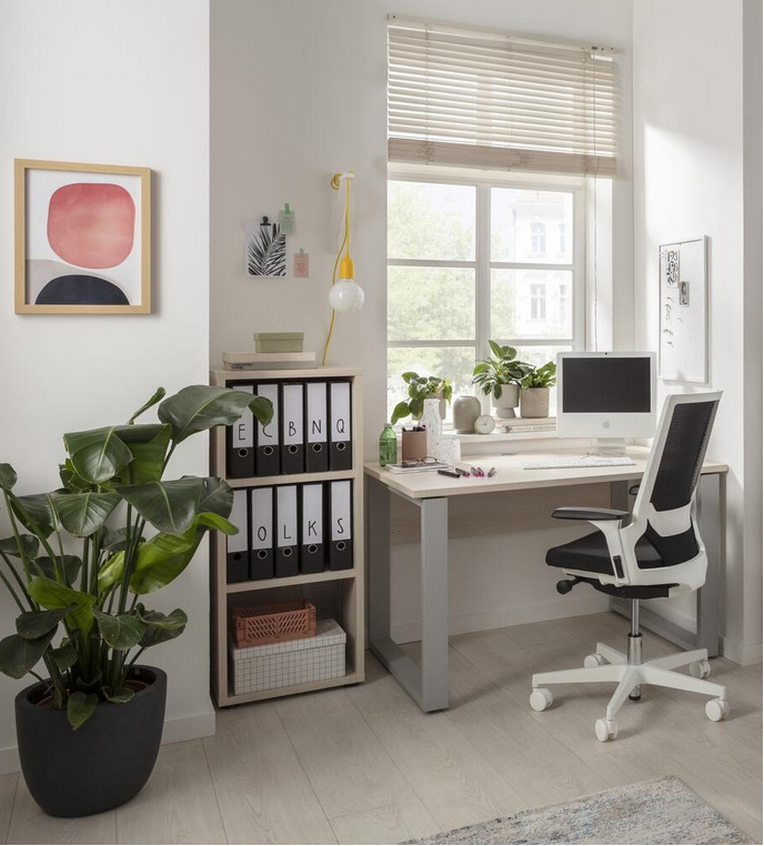 Chaise de bureau ergonomique – avec dossier relevable et en maille