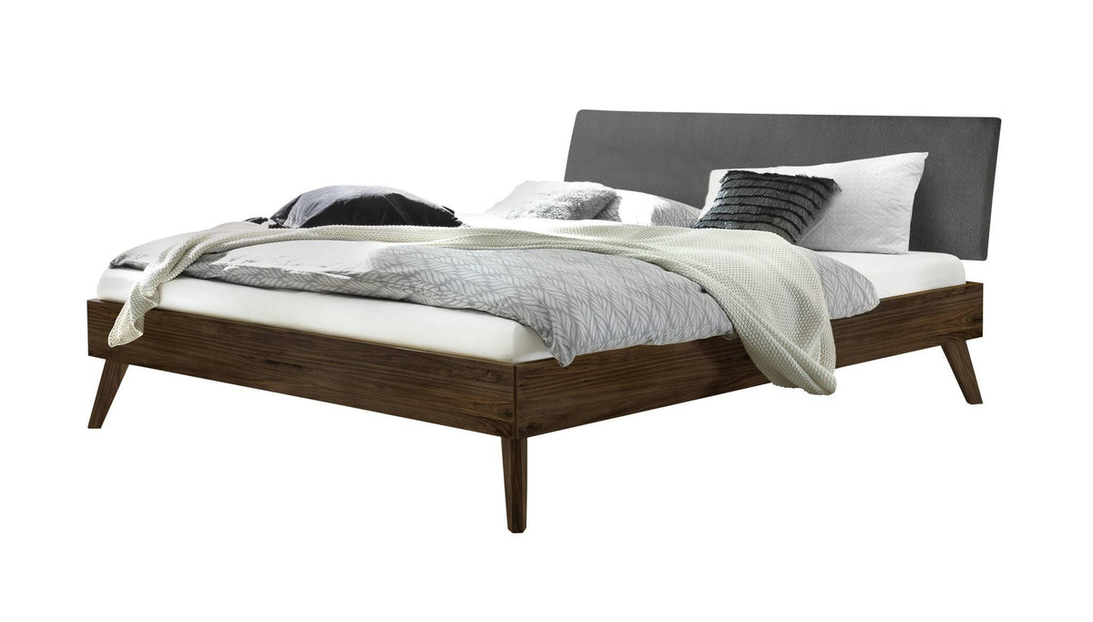 Hasena Pesaro Bett mit Polsterkopfteil – 90 x 200 cm, Fusshöhe 20 cm, Nussbaum, geölt, Pace grey
