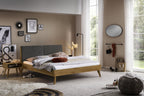Hasena Simone Bett mit Polsterkopfteil – 140 x 200 cm, Fusshöhe 25 cm, Wildeiche natur, geölt, Pace light grey