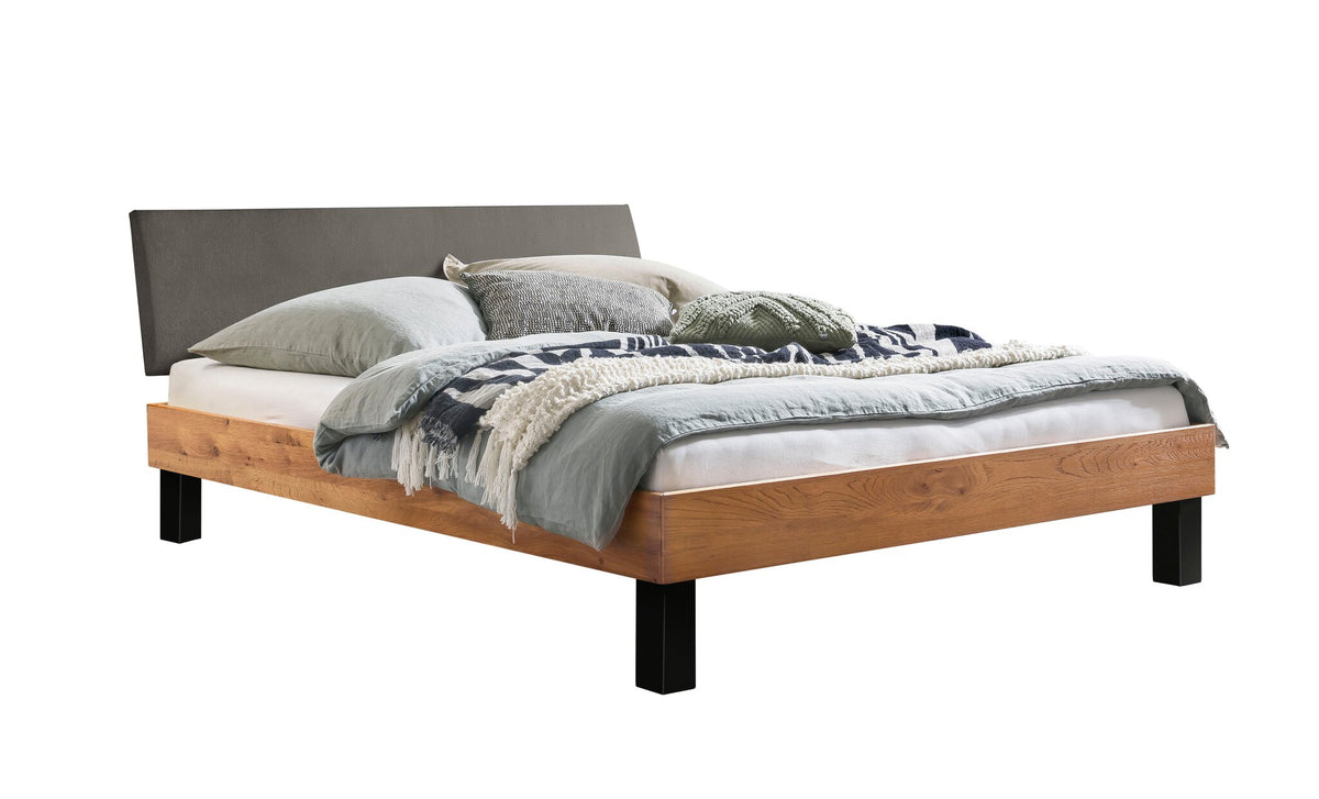 Hasena Sondrio Massivholzbett mit Polsterkopfteil – 90 x 200 cm, 20 cm, Wildeiche natur, geölt