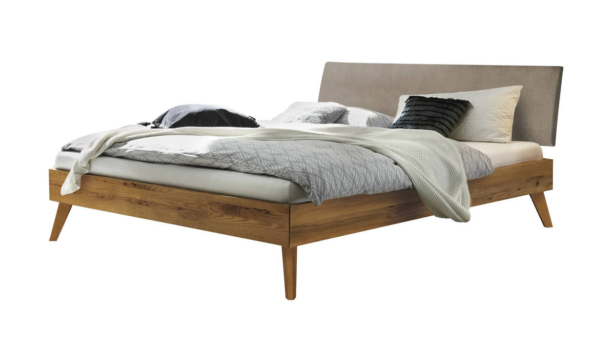 Hasena Pesaro Bett mit Polsterkopfteil – 90 x 200 cm, Fusshöhe 20 cm, Wildeiche natur, geölt, Pace sand
