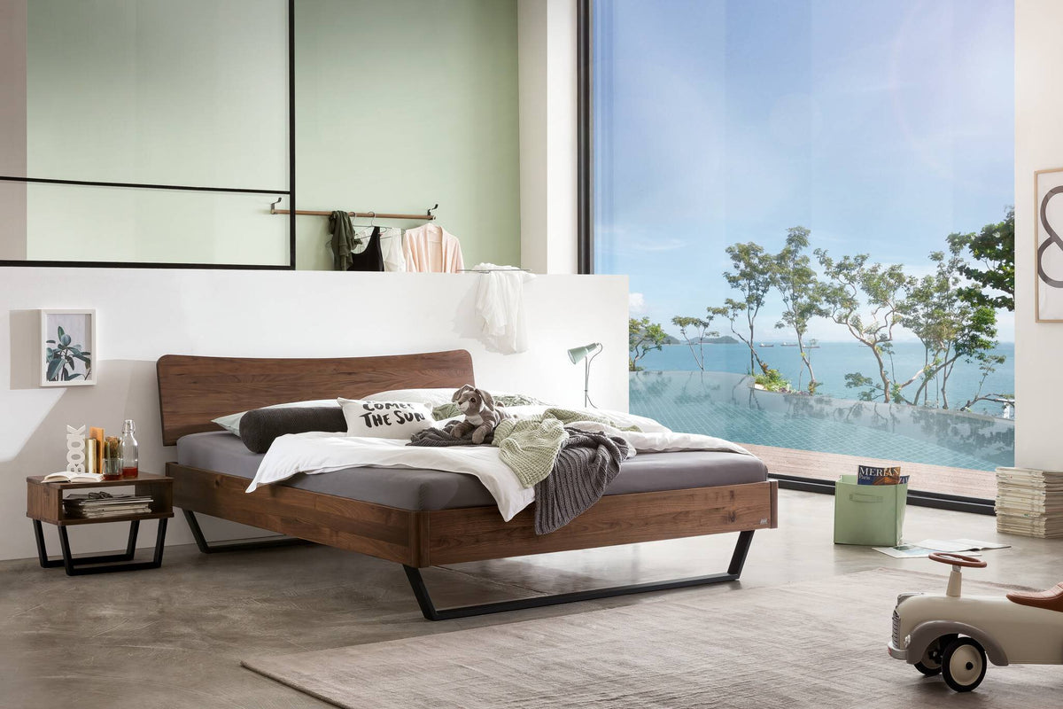 Hasena Tresali Massivholzbett – 140 x 200 cm, 25 cm, Nussbaum, geölt