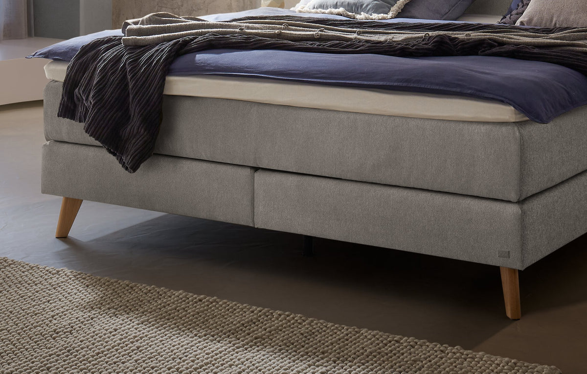 Hasena Fernanda Boxspringbett – 140 x 200 cm, Elegance-Top, Pace sand