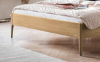 Hasena Sestola Bett mit Polsterkopfteil – 160 x 200 cm, Fusshöhe 20 cm, Wildbuche natur, geölt, 840-Pace light grey