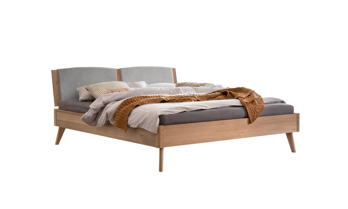 Hasena Fabro Bett mit Polsterkopfteil – 140 x 200 cm, Fusshöhe 20 cm, Eiche bright, geölt, 840-Pace light grey