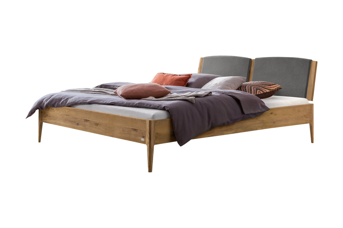 Hasena Pistoia Bett mit Polsterkopfteil – 140 x 200 cm, 20 cm, Wildeiche natur, geölt