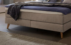 Hasena Fernanda Boxspringbett – 160 x 200 cm, Glamour-Top, Pace sand