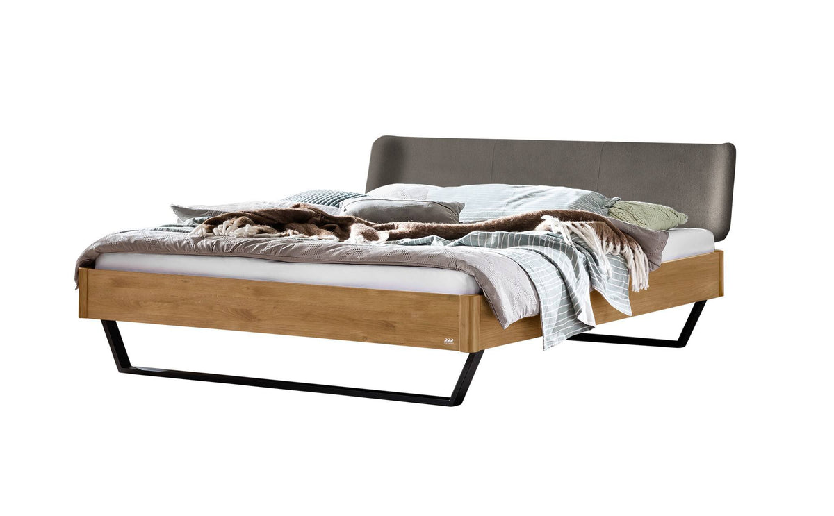 Hasena Montieri Massivholzbett mit Polsterkopfteil – 140 x 200 cm, Fusshöhe 20 cm, Wildeiche natur, geölt, 841-Pace grey