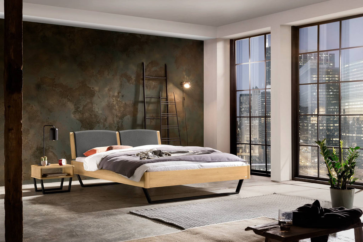 Hasena Marola Massivholzbett mit Polsterkopfteil – 140 x 200 cm, Fusshöhe 25 cm, Eiche bright, geölt, 841-Pace grey