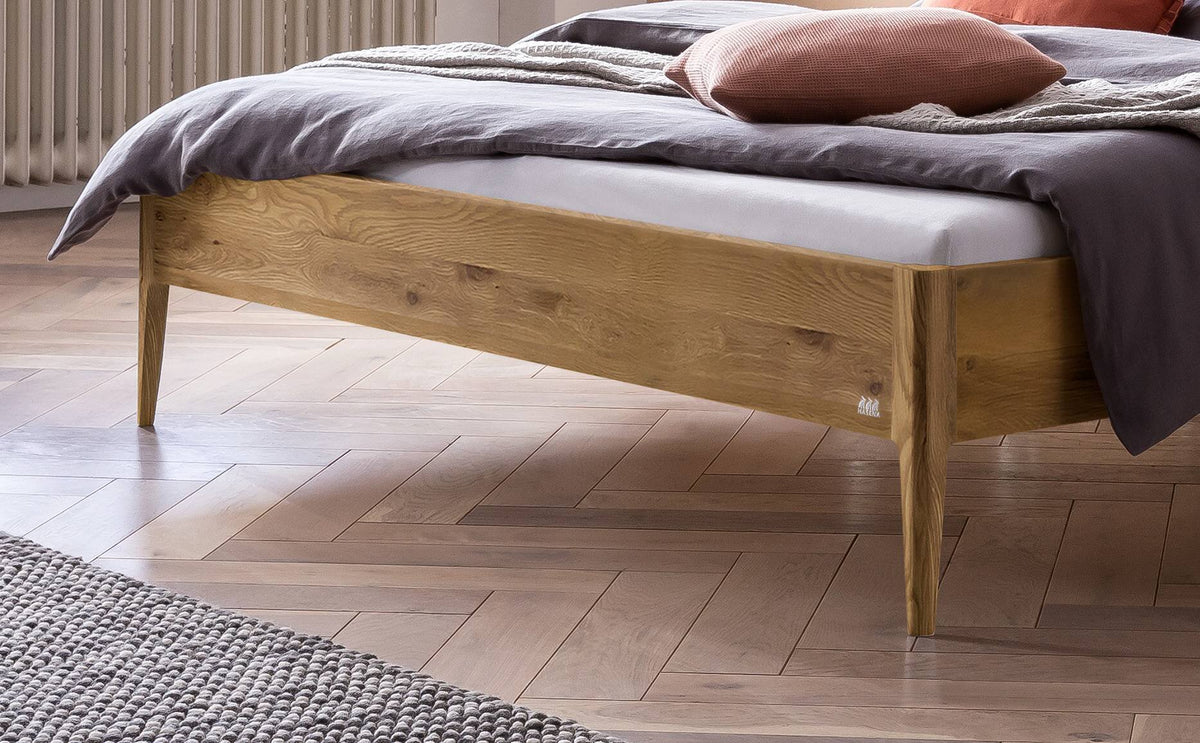 Hasena Pistoia Bett mit Polsterkopfteil – 160 x 200 cm, 25 cm, Wildeiche natur, geölt