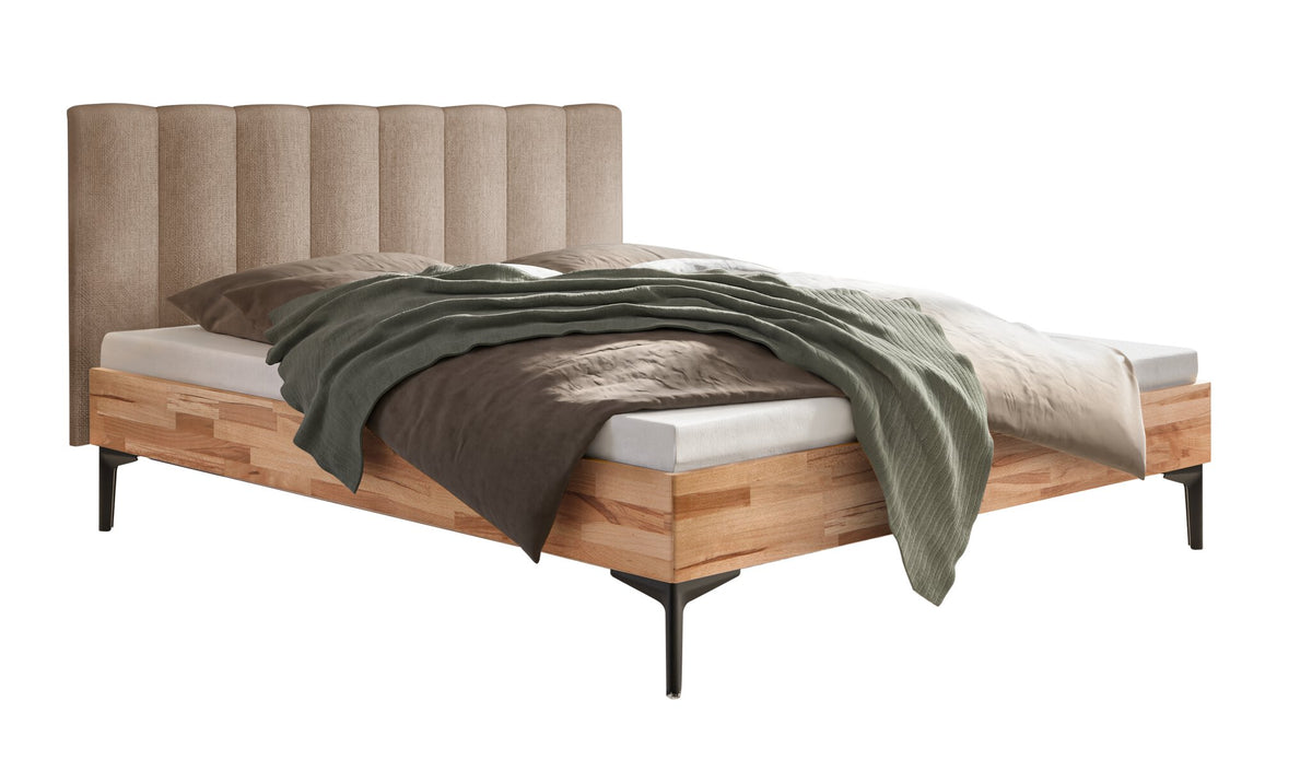 Hasena Donata Massivholzbett mit Polsterkopfteil – 140 x 200 cm, Fusshöhe 20 cm, Kernbuche natur, geölt, Pace sand