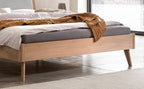 Hasena Fabro Bett mit Polsterkopfteil – 160 x 200 cm, Fusshöhe 20 cm, Wildeiche natur, geölt, 840-Pace light grey