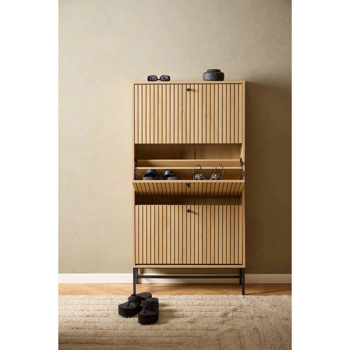 Albany Schuhschrank 71.6x25x140.4 cm