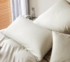Jersey Bettwäsche Cord in Beige - gemütliches Schlafzimmer mit weichen Kissen und modernem Design