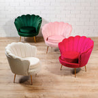 Vier Samt-Sessel in Muschelform in Grün, Rosa, Rot und Creme mit goldenen Beinen von KARE Design