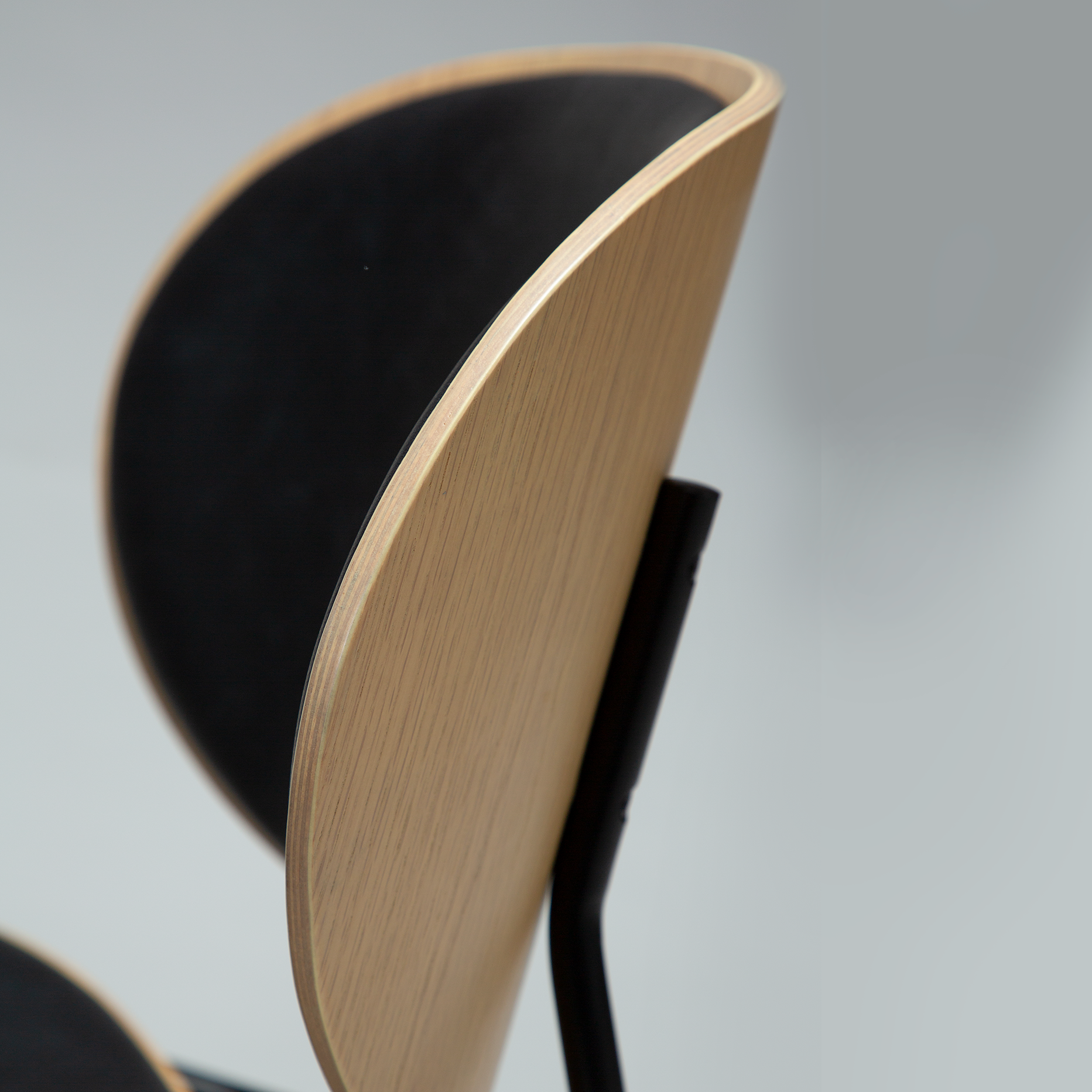 Chaise de salle à manger CLEMENTINA – Chaise design en bois et tissu