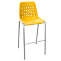Gelber Barhocker mit Lochdesign und Metallfüßen für modernen Wohnstil.