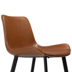 Hype Barhocker Vintage Hellbraun Kunstleder mit schwarzen Metallbeinen – Detailansicht Sitz und Rückenlehne
