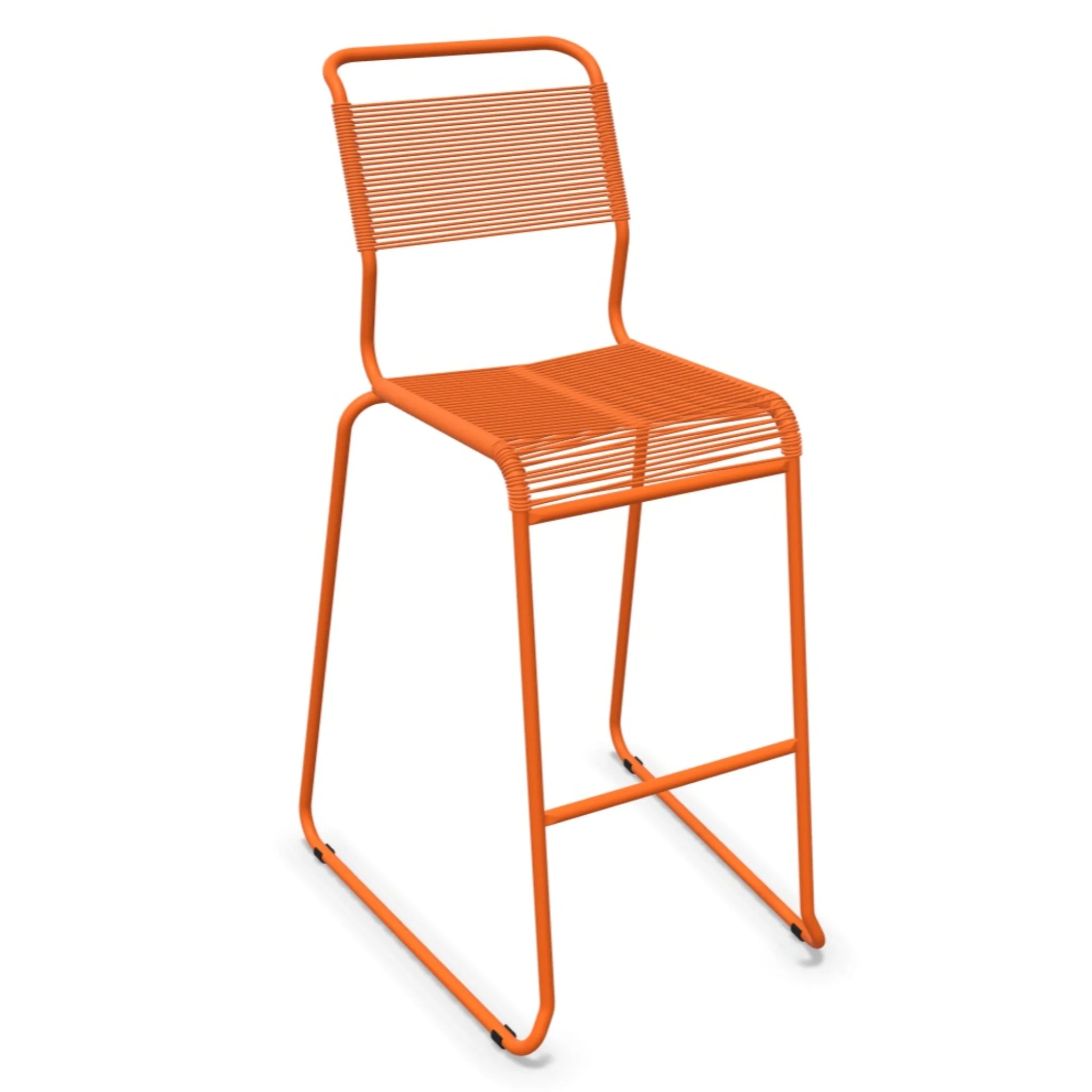 Moderner Hochstuhl in Orange mit stabiler Stahlrohrkonstruktion und Seilbespannung